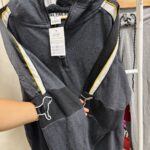 Polera Mujer Negra con Cierre Medio Pink Talla M